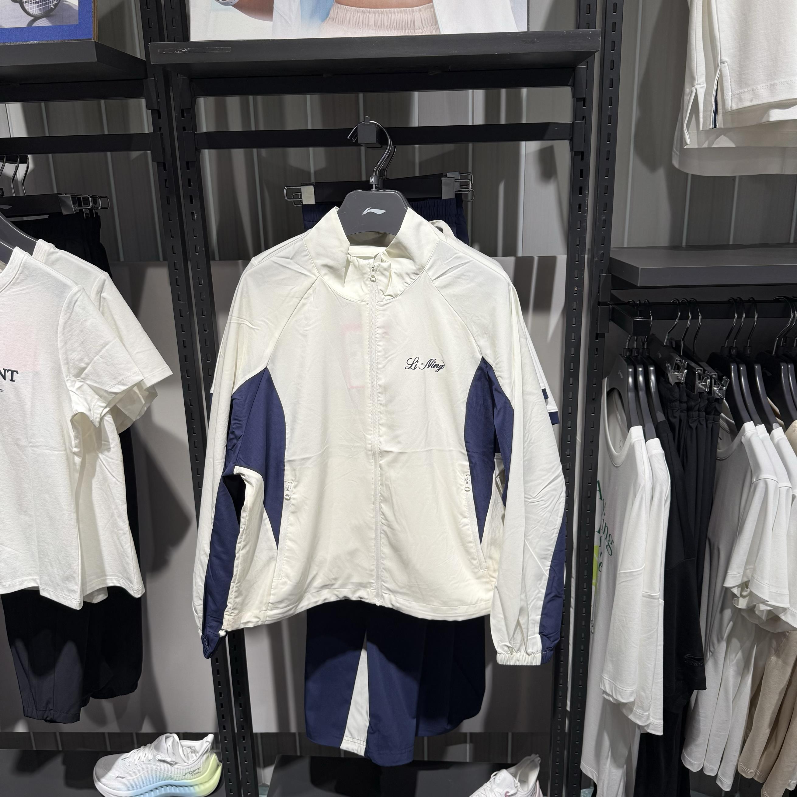 风衣 2025秋季新品女子时尚潮流系列时尚休闲运动外套AFDV694