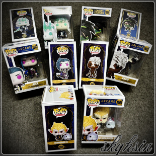 Funko LOL英雄联盟阿狸/锐雯/烬/阿卡丽/佛耶戈/黑默丁格公仔手办