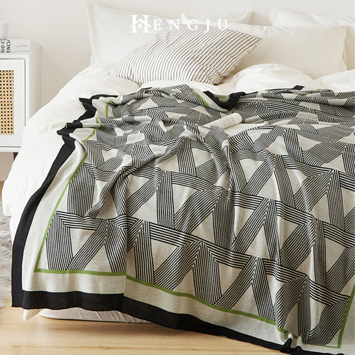 A类自然凉感莱赛尔天丝针织盖毯