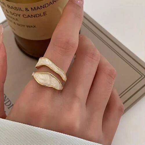 1pc Vintage White Enamel Metal Irregular Shape Geometric