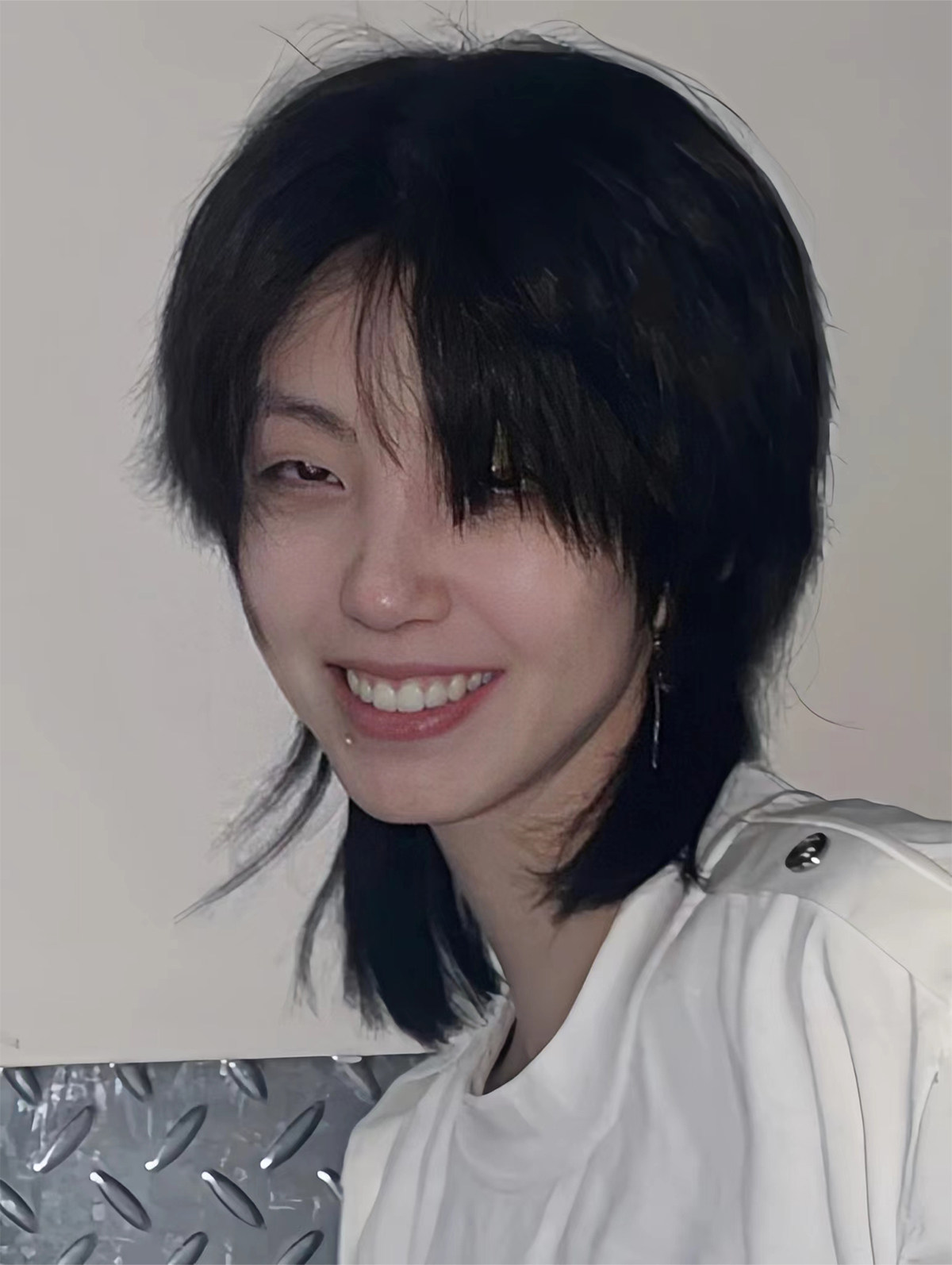 鲻鱼头假发女生帅气狼尾中性风自然蓬松中分刘海写真拍照全头套式