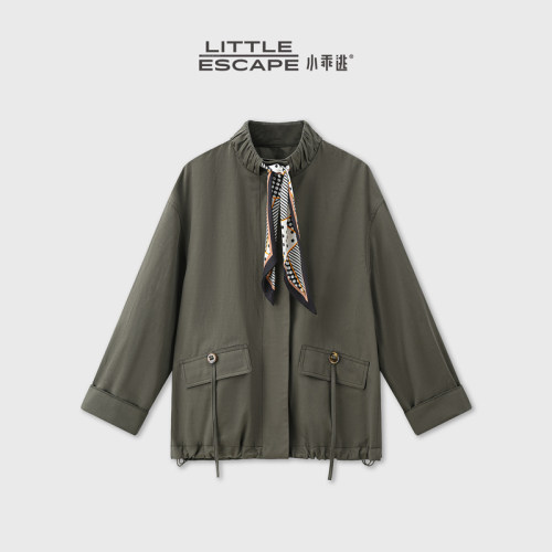 小乖逃绿色木耳边立领外套早秋丝巾抽绳收腰休闲风衣M9183