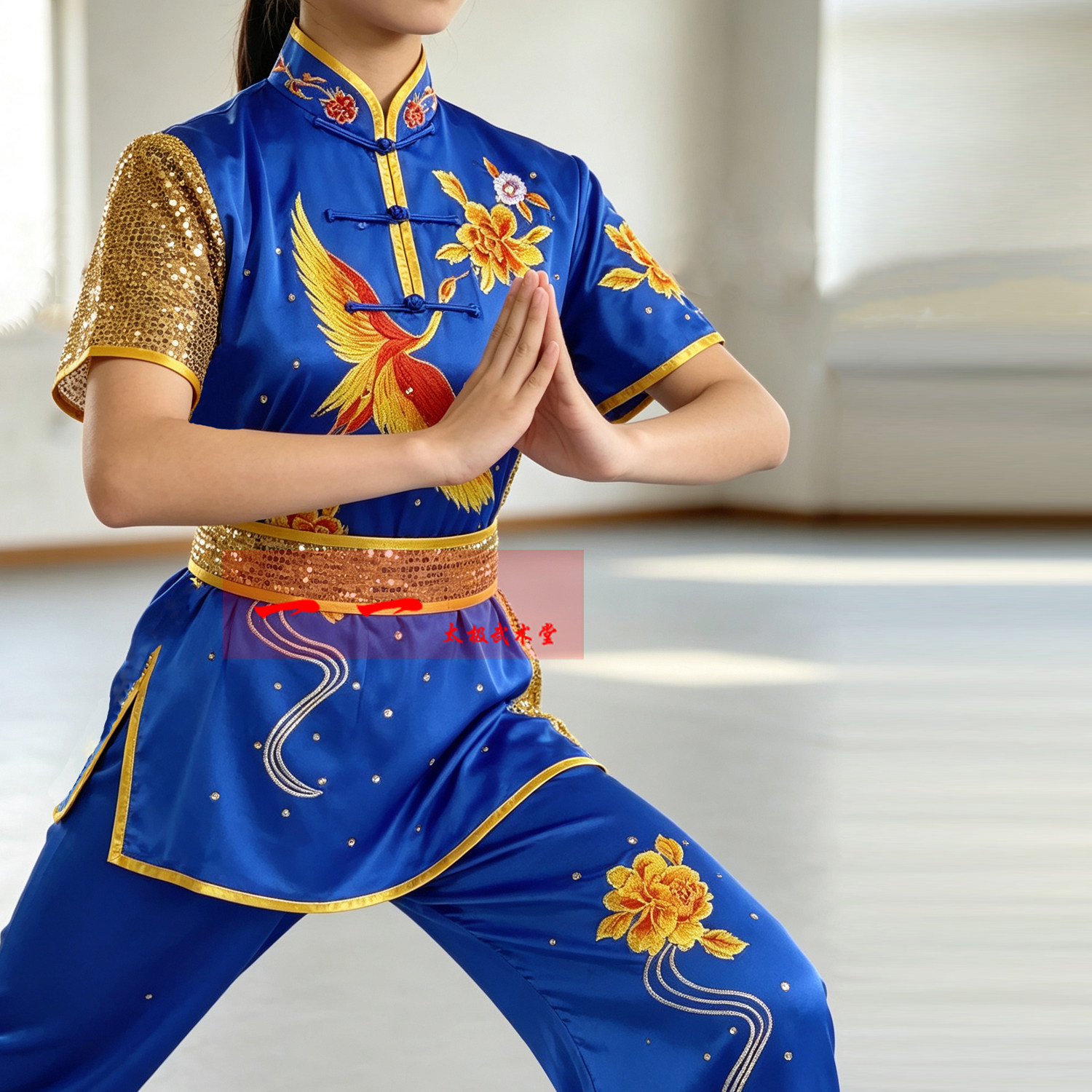 2026新款刺绣花卉太极服女蓝色青少年表演服比赛训练武术服装