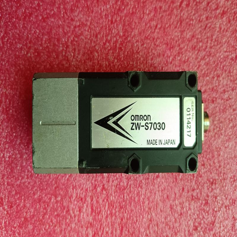 二手omRon ZW-S7030位移传感器，二手拆机(询价）