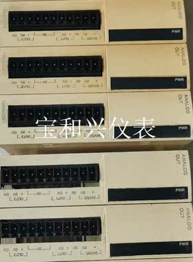 施耐德模块 TM2AVO2HT