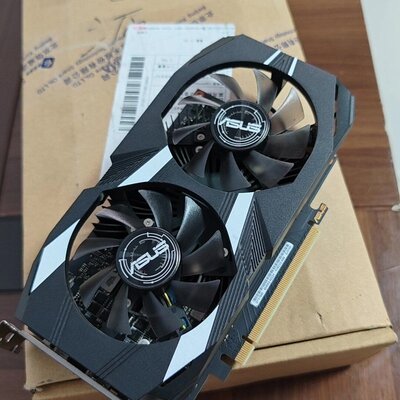 华硕GTX1050Ti 4G显卡。升级换下来的，功能完好。实( 议价）