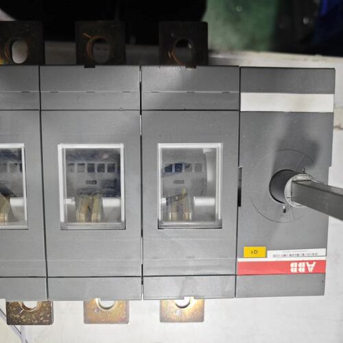 ABB隔离开关 3P 800A( 议价）