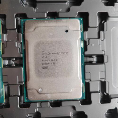 Intel/英特尔 4210 CPU 正式版2.2G 10核( 议价）