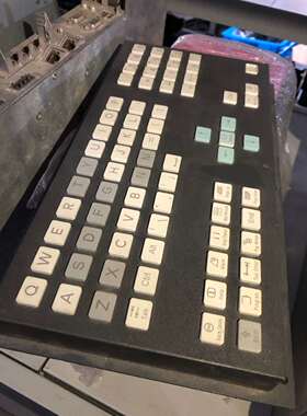 西门子操作面板OP032S6FC5203-0AC00-1A-议价