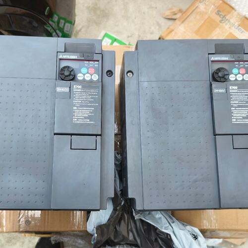 FR-E740-15K-CHT三菱变频器15kw 新的没用过( 议价）