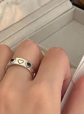 韩版小众设计感甜酷黑色锆石戒指女复古轻奢重工食指戒可调节指环