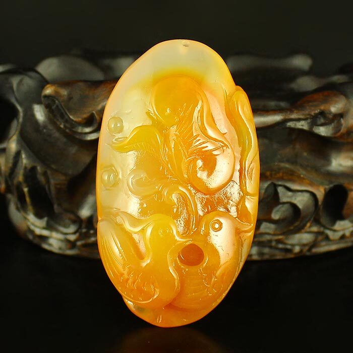 一口价 云南天然俏色黄龙玉精雕拍卖挂件吊坠百年好合 送证书包邮