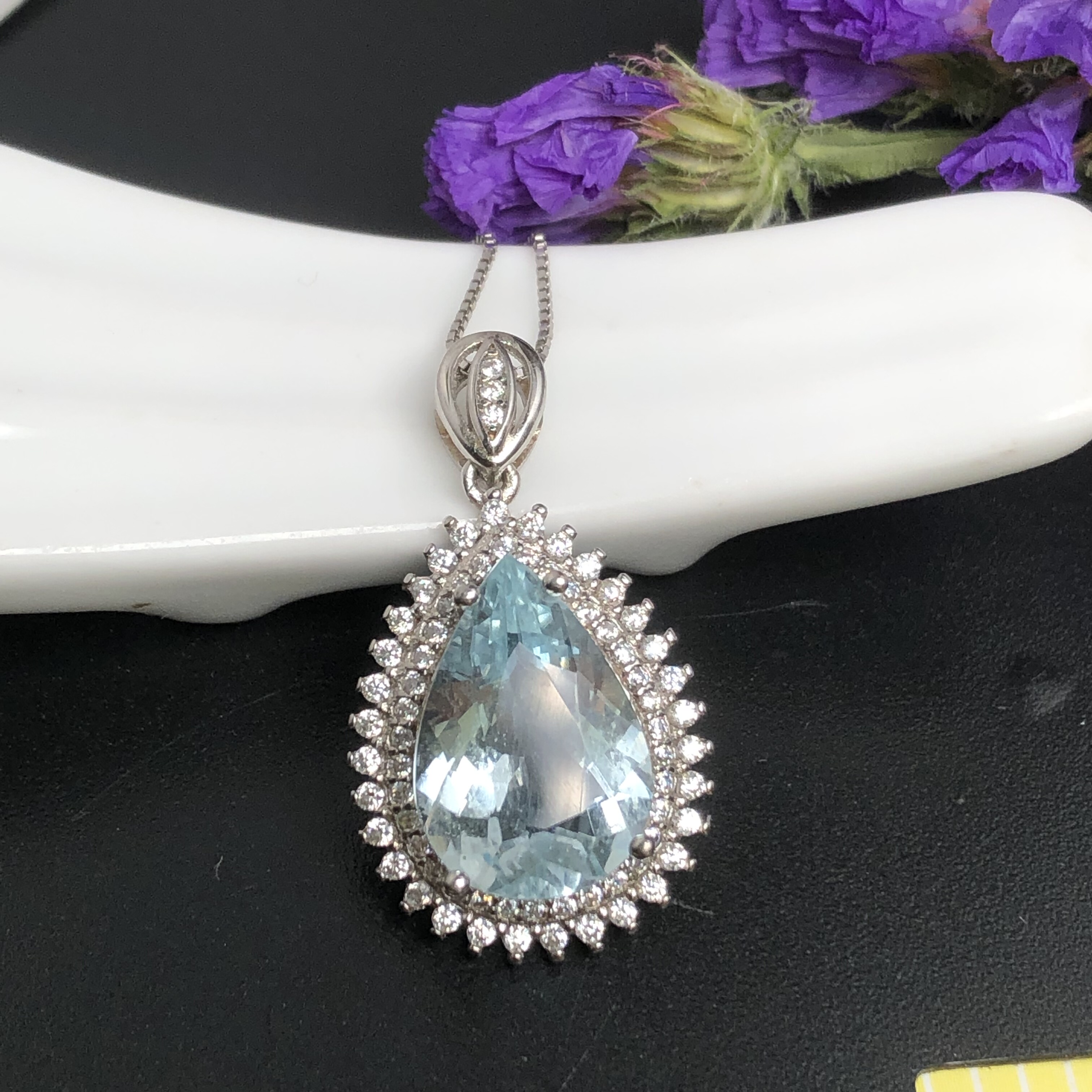 s925银镶大颗粒天然海蓝宝吊坠 挂件 经典奢华大气生日礼物送女友