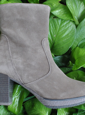 国内现货ARA鹦鹉女鞋12-42550-65粗高跟舒适保暖时尚休闲女短靴子