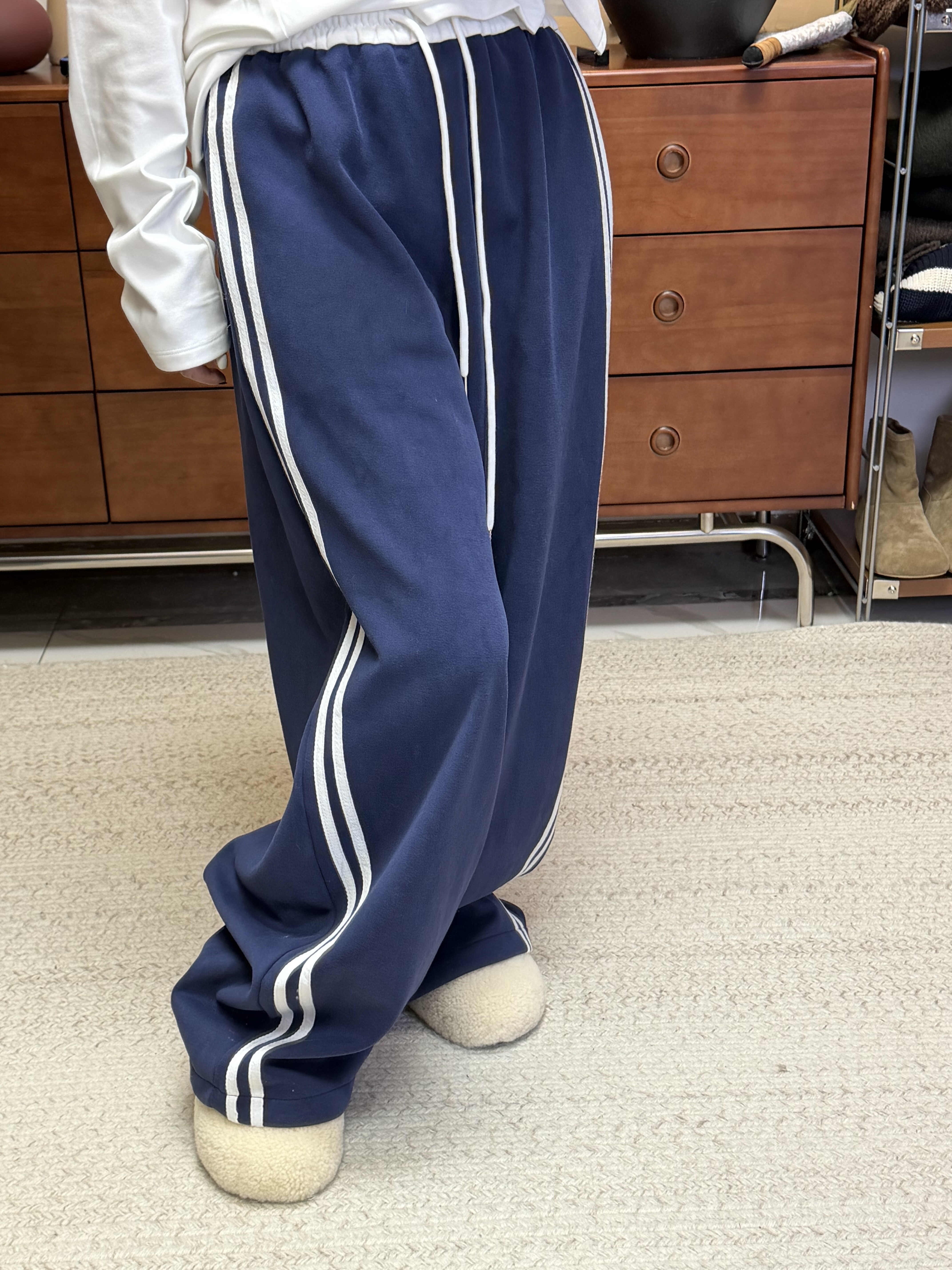 妍西家 second 2nd 冬款时尚百搭蓝色松紧腰抽绳阔腿休闲条纹卫裤