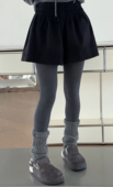 诗歌兰女装 女裙裤 25冬款 百搭黑高腰显瘦呢料短裤 6293时尚 妍西家