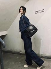 简约时尚牛仔套装女2022年春装新款短款外套高腰直筒裤两件套百搭