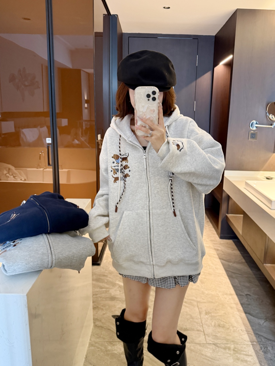 加绒加厚美式腊肠小狗重工刺绣连帽开衫外套女秋冬宽松oversize风