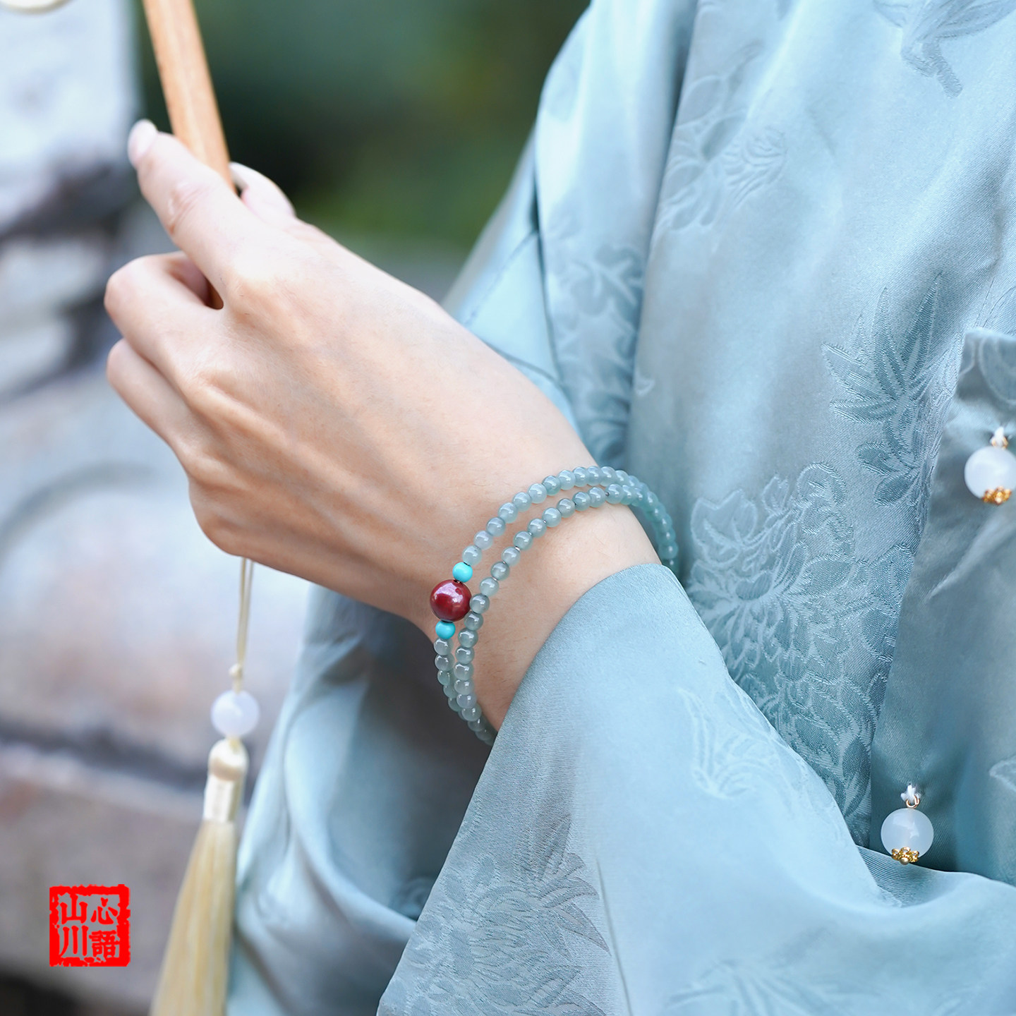 山川心语天然蓝水翡翠双圈手串