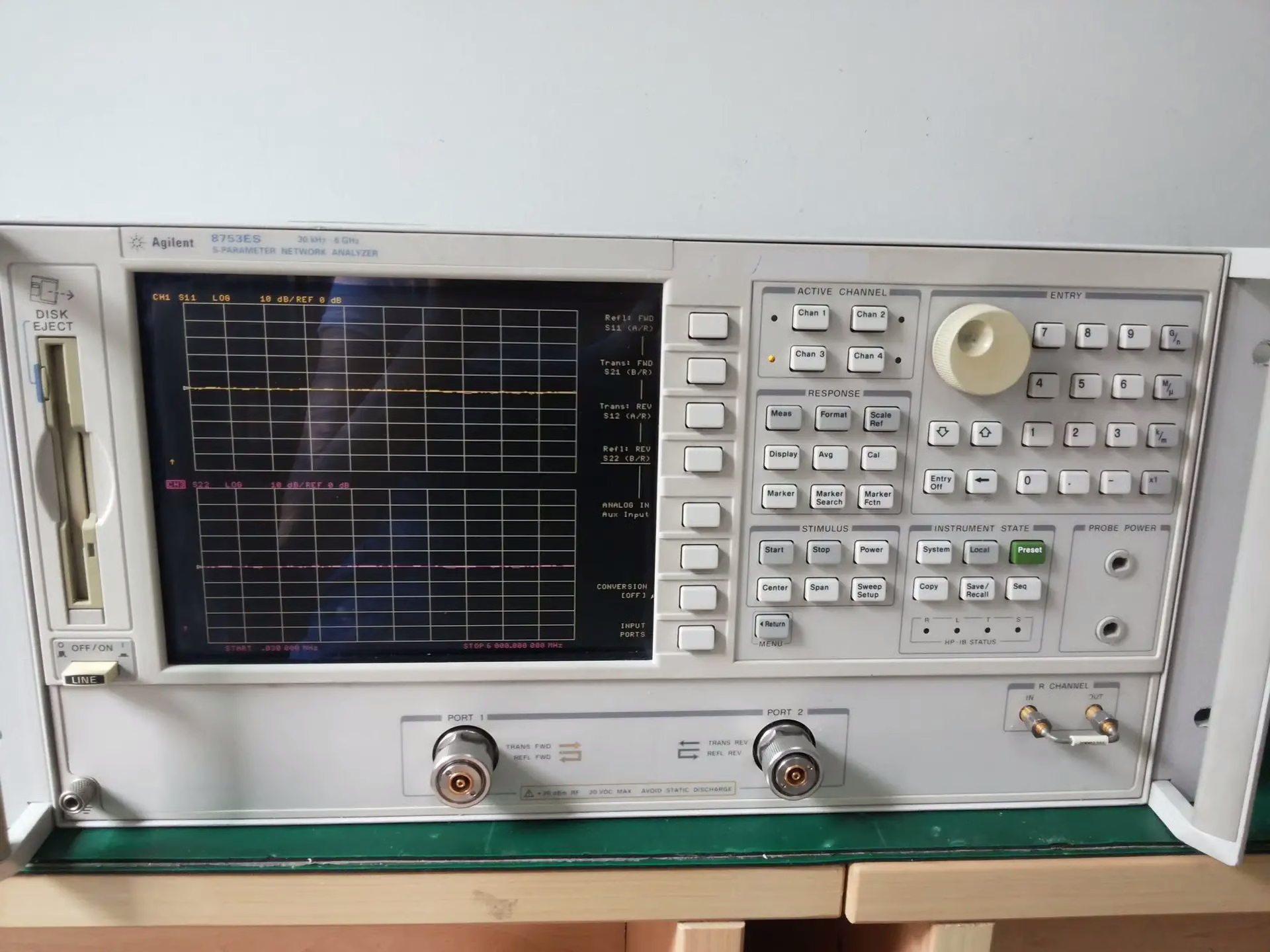 Agilent8753E网络分析仪