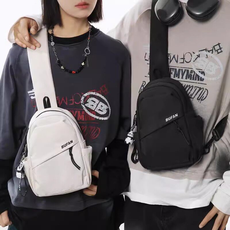 香港新款胸包男女通用轻便休闲潮学生时尚百搭单肩包斜挎包小背包