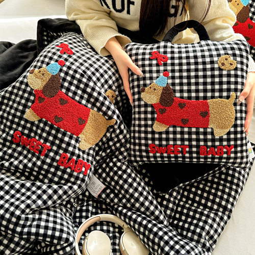 手提款两用抱枕被靠垫枕头被午休空调被牛奶绒腊肠汽车沙发办公室