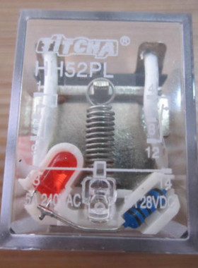 TiTCHA巨人 小型继电器交流AC220V等 HH52PL HH53PL HH54PL 带灯