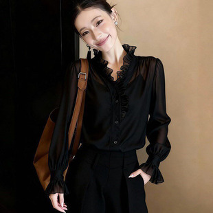 大码女士V领喇叭袖黑色衬衫2026春季胖mm气质显瘦百搭设计感衬衣