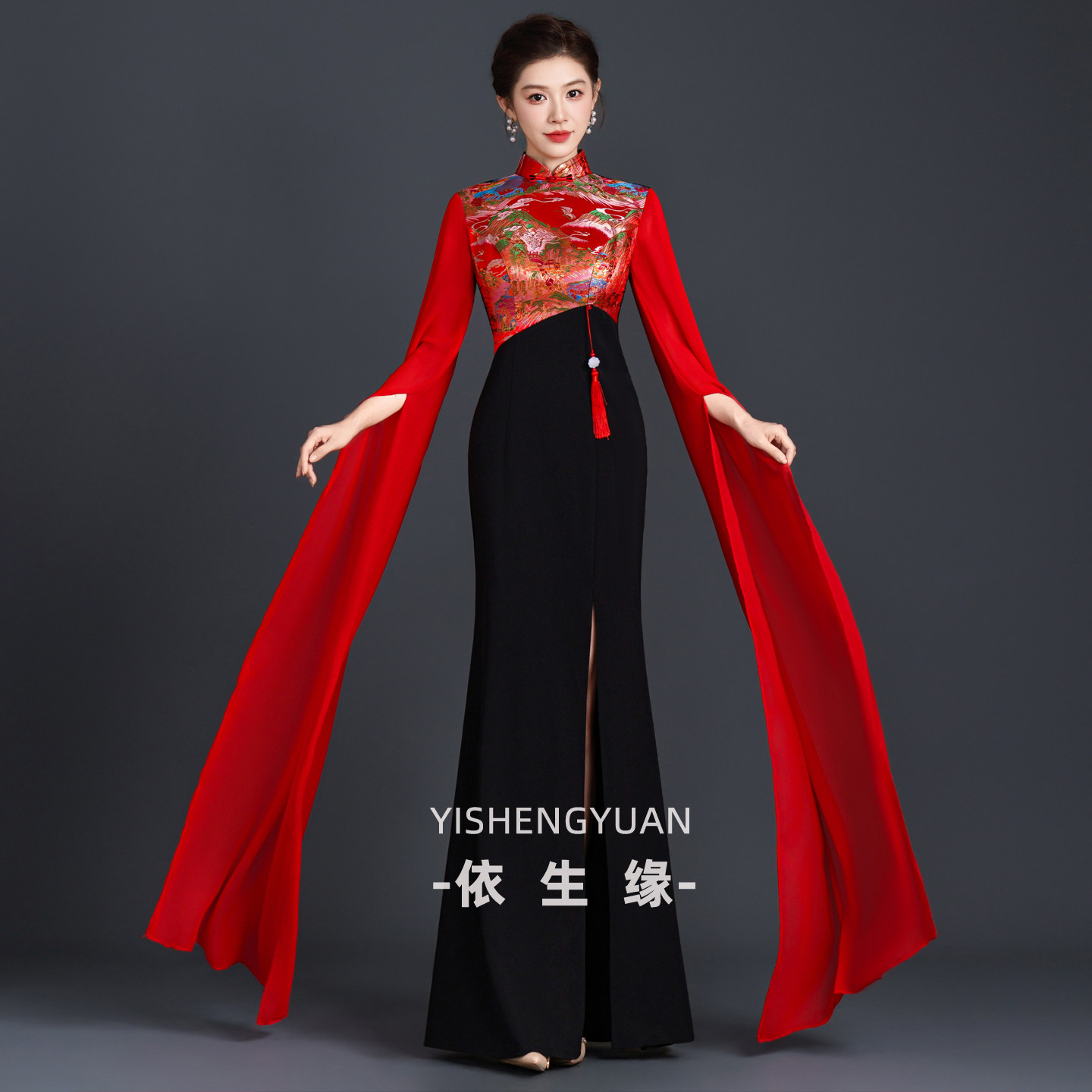 中国风复古立领鱼尾开叉礼服女红色长裙模特队表演演出服飘袖旗袍