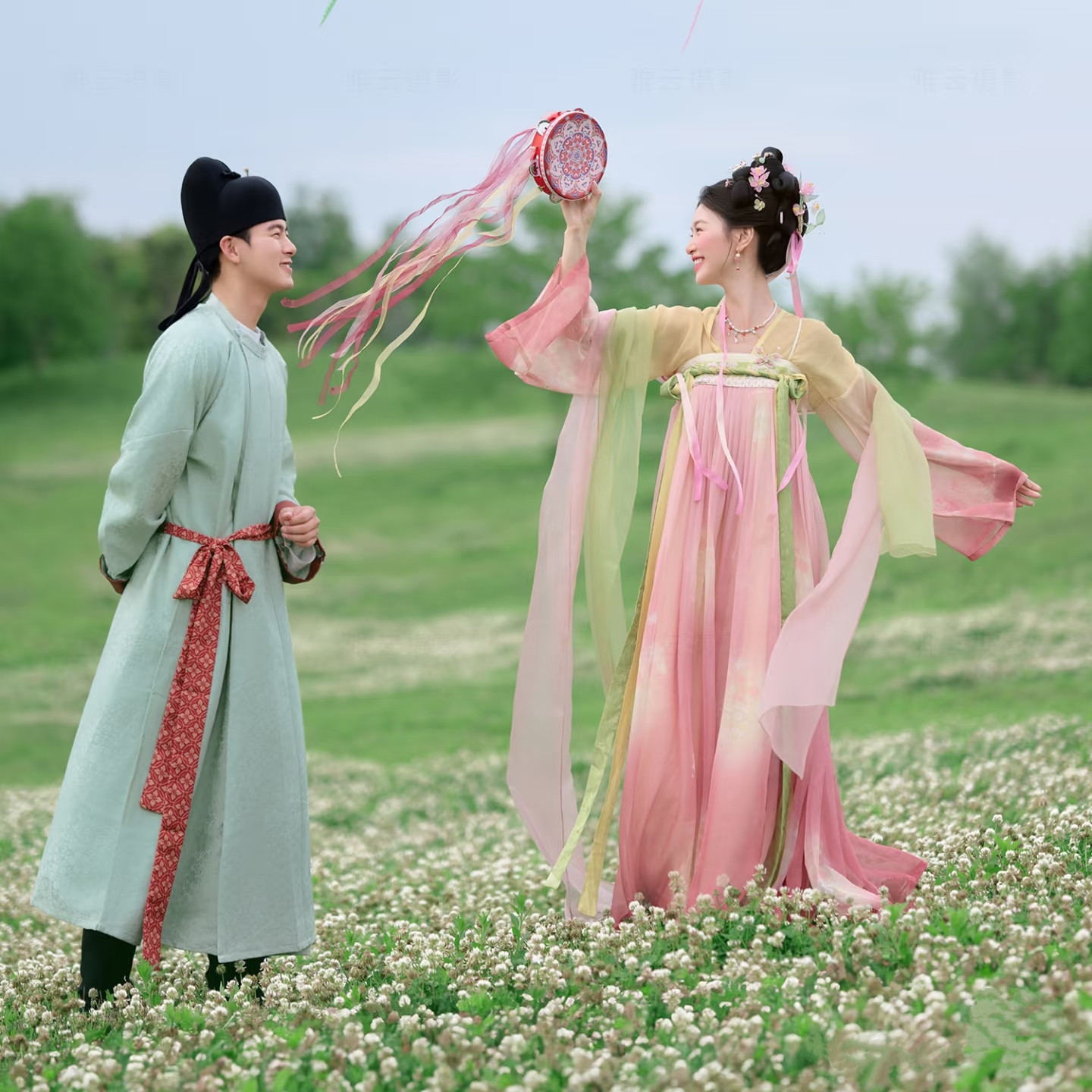 影楼主题写真服装新款古风国风仙气飘逸摄影拍照服旅拍古韵高级感