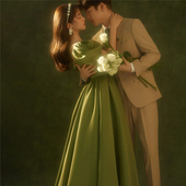 婚纱旅拍森系写真浪漫新潮 个性 影楼主题礼服泡袖 齐地绿色简约时尚