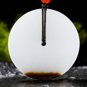 新疆大师冯立辉作品和田玉且末料一口糖羊脂玉平安扣挂件22.34克