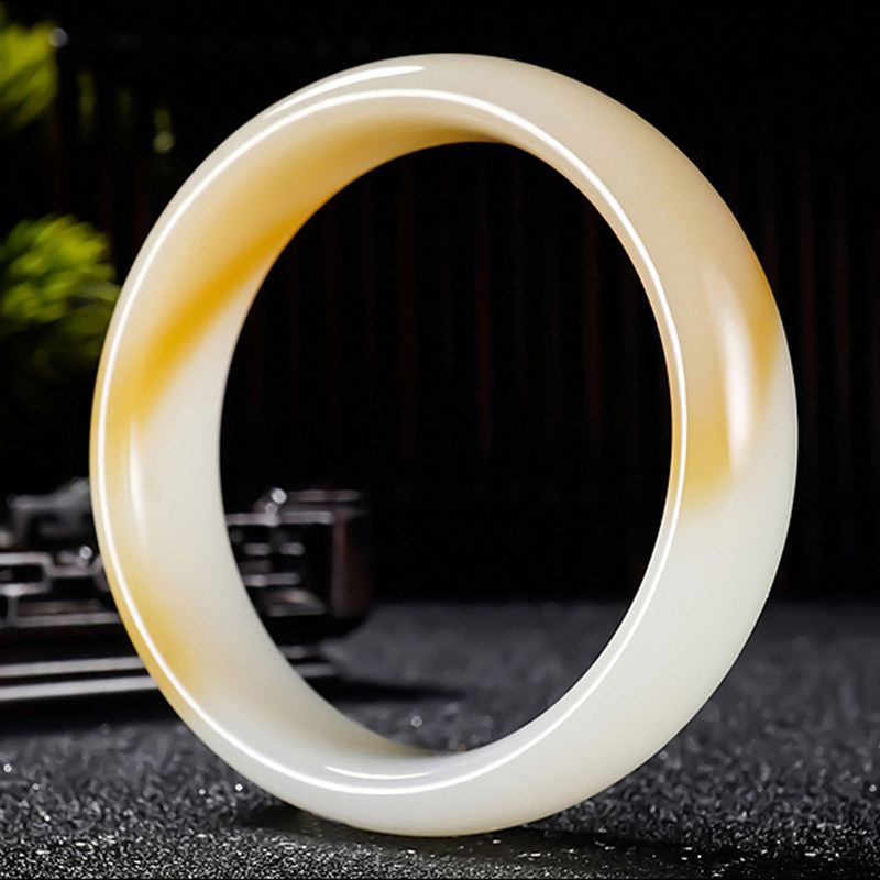 新疆冯立辉作品和田玉且末金山料糖羊脂白玉手镯56.77克 内径56mm