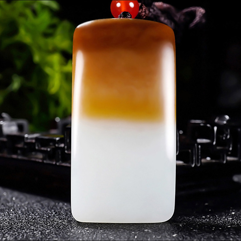 新疆冯立辉作品和田玉且末料糖羊脂白玉平安无事牌挂件49.24克