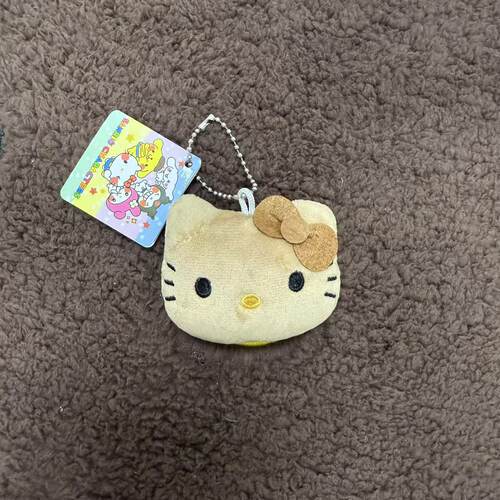 日本黑皮面包hellokitty