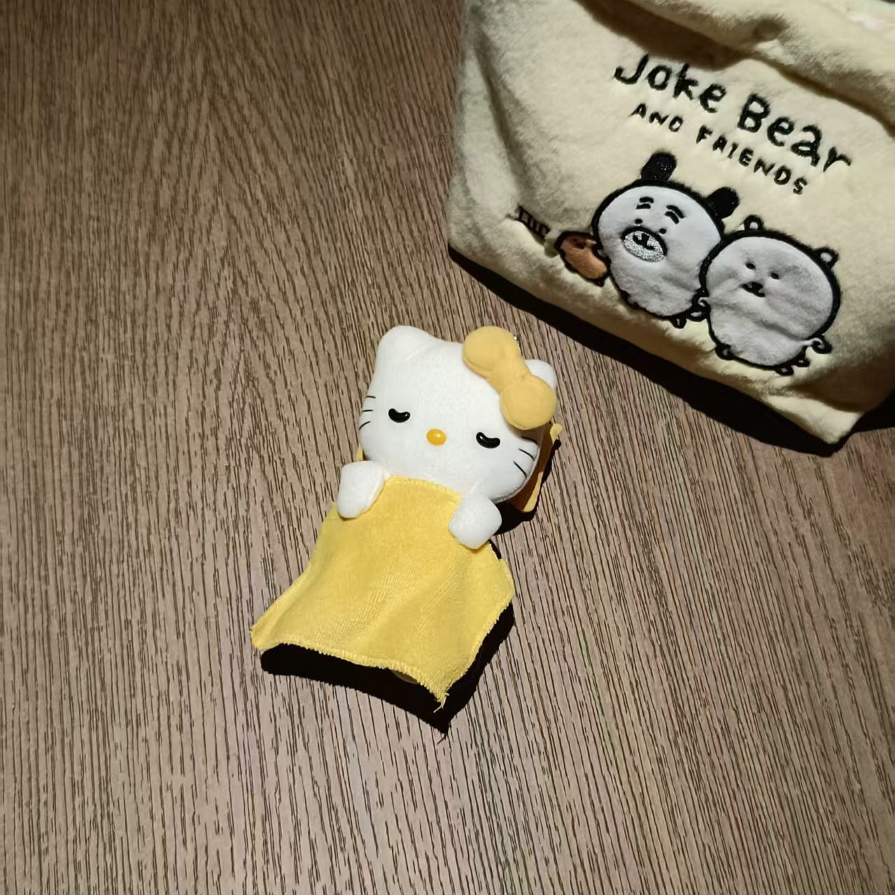日本sanrio中古HeKitty抓