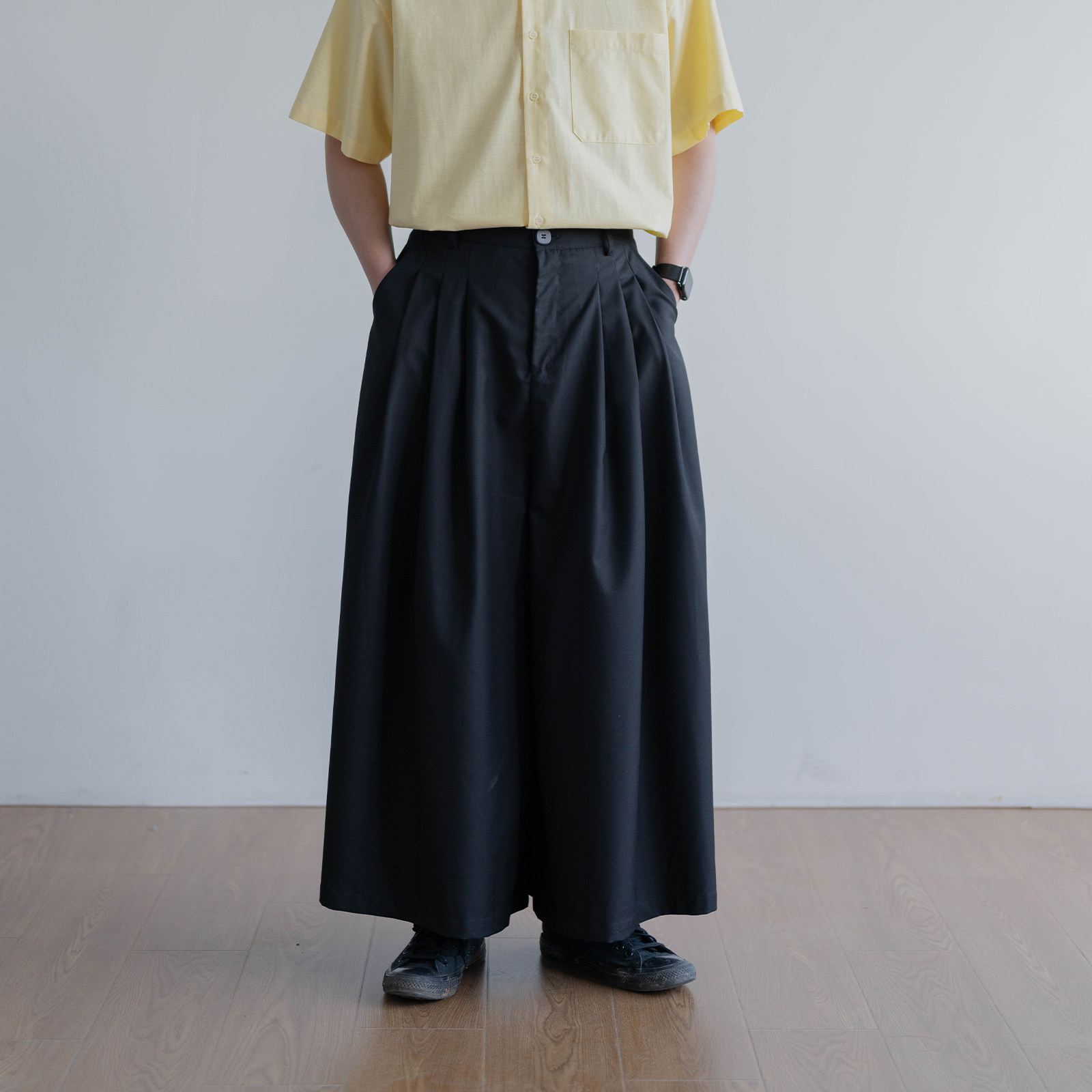 雾撞山野西装短裤男夏季宽松直筒高级感垂感西裤七分裤阔腿裙裤潮