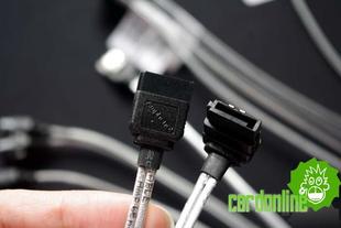 安费诺SAS线身SATA线 SATA3 6G标准 一弯一直 反弯头 30cm 数据线