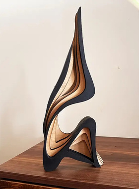 木质立体曲线艺术家装饰摆件