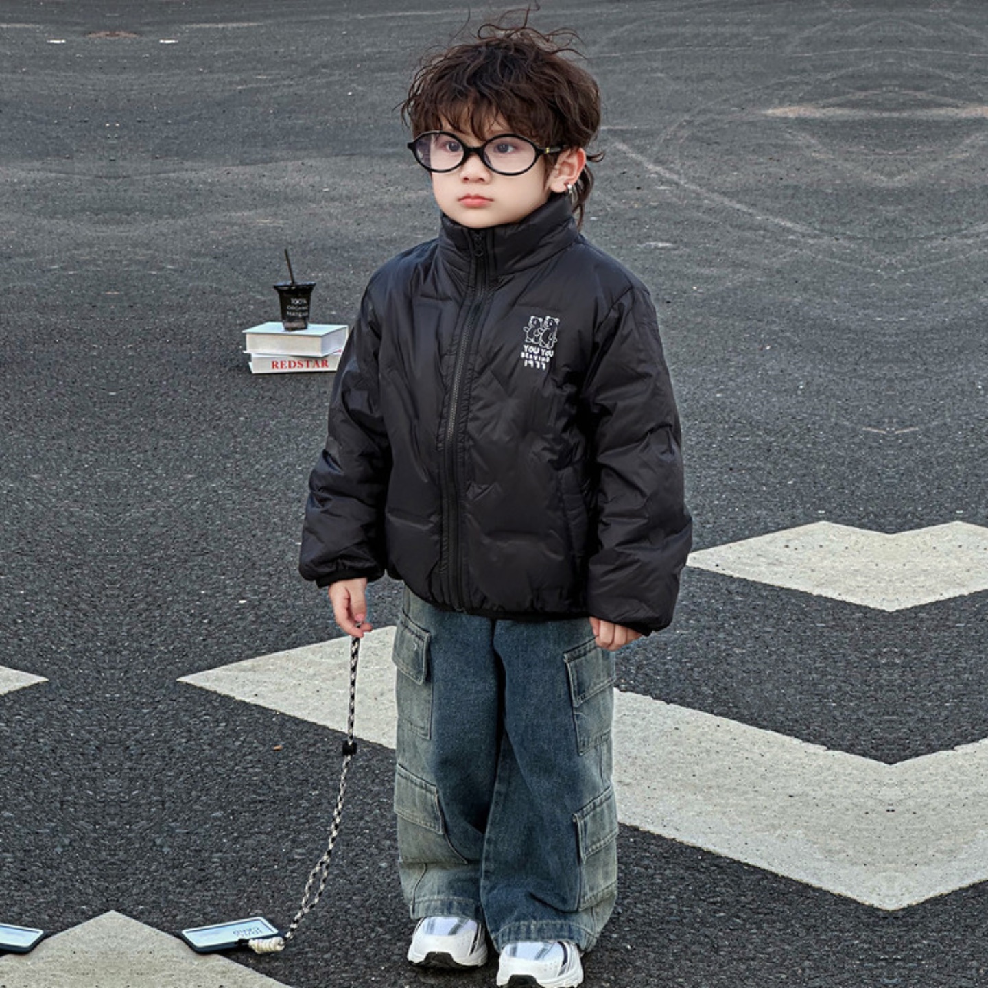 儿童轻薄羽绒服外套男款冬装2025新款白鸭绒宝宝冬季男童小童衣服