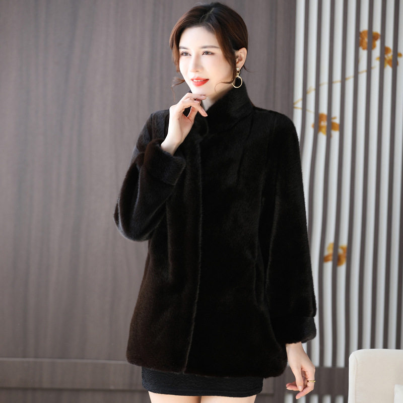 貂皮大衣整貂妈妈冬装皮外套女中老年水貂毛长款太太裘皮大码外套