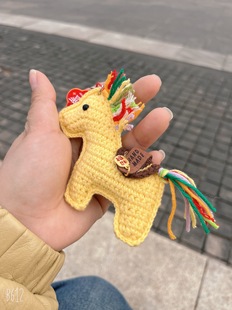 成品手工钩织针织小马挂件马到成功钥匙扣车挂创意礼品书包挂绳