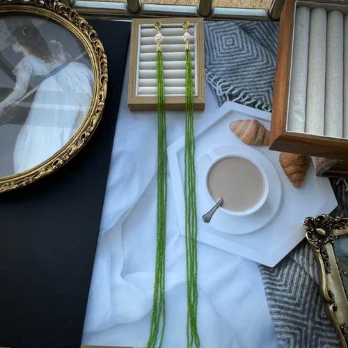 中古vintage天然巴洛克珍珠花球原创手工超长橄榄绿尖晶流苏耳环