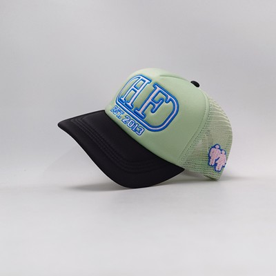 Homme Femme Medalion Trucker Hat- 美国明星潮牌货车帽陈一豪款