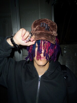 ITSOKAY OK Monogram Fuzzy Snapback Hat美地下车潮牌毛绒棒球帽