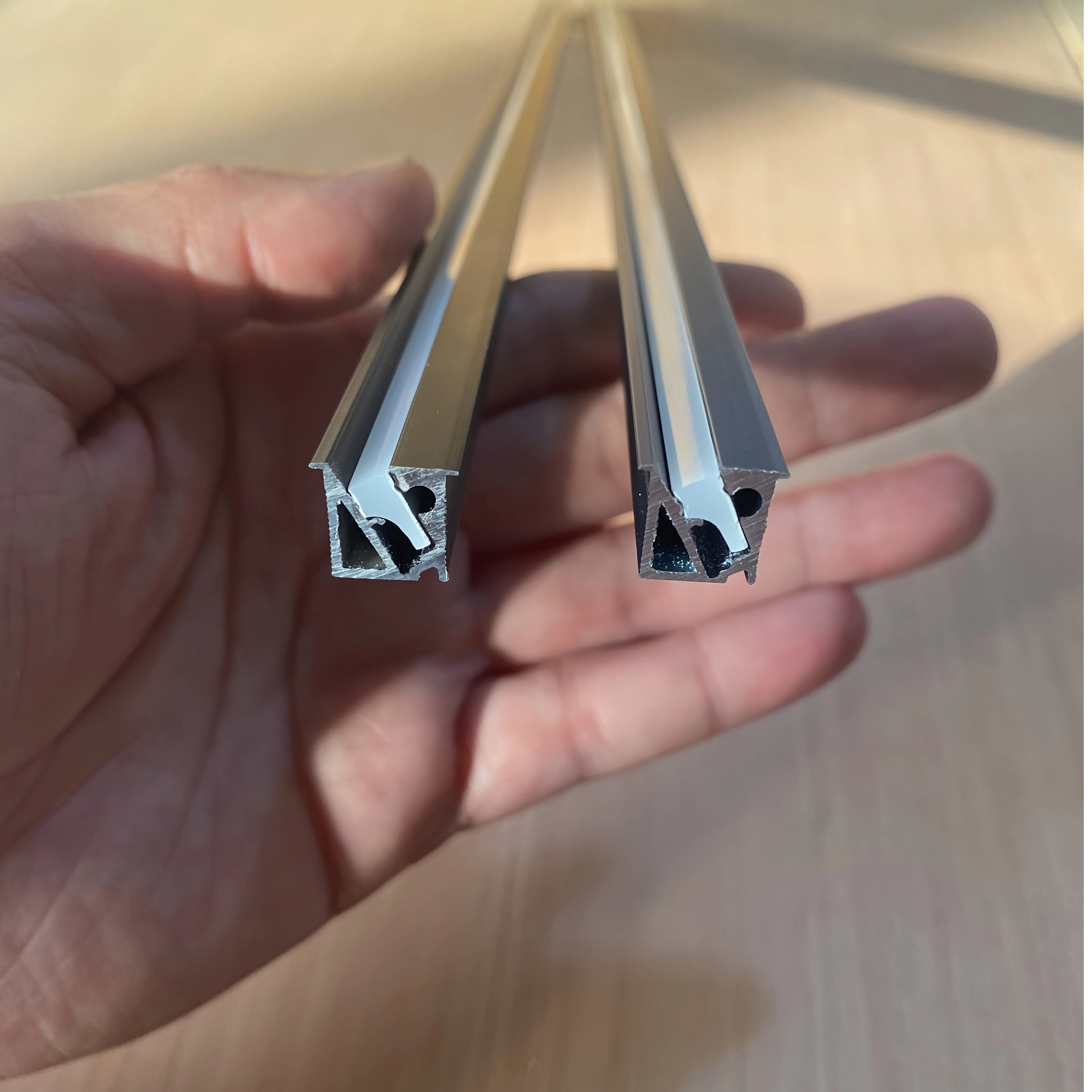 嵌入式45度斜发光线条灯硅胶灯罩铝槽橱柜酒柜LED线性灯灯槽型材图片