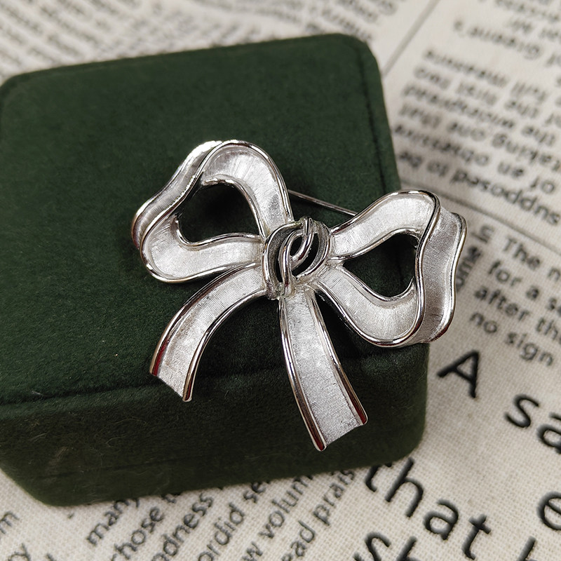 中古vintage古董胸针 翠法丽Trifari打标银色蝴蝶结胸针别针