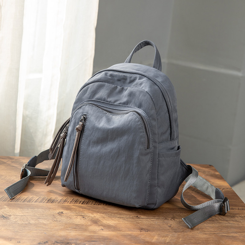 小背包女双肩包2026新款时尚休闲防水洋气女士迷你双肩背包牛津布