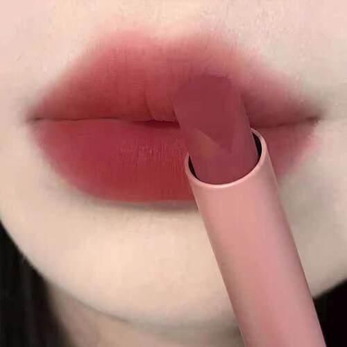 美到心尖的浓郁大女主柔雾哑光口红学生党素颜显白磨砂高级感唇泥