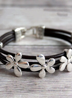 波西米亚复古vtg小花皮绳手链女